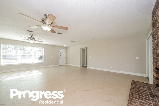 Foto del edificio - 3127 Watson Dr S