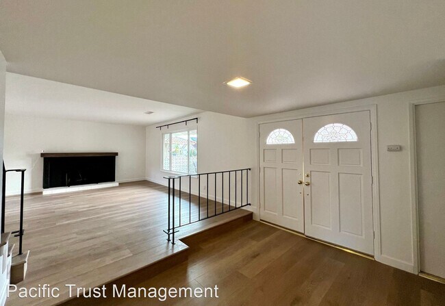 Foto del edificio - 4 br, 3 bath House - 9163 Evergreen Dr.