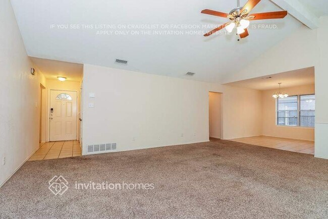 Foto del edificio - 6408 Big Springs Dr