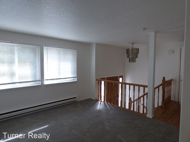 Building Photo - 3 br, 3 bath House - 125 Judson Street