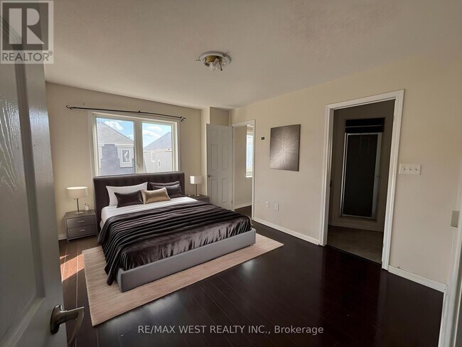 Building Photo - 53 Bevington Rd