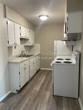 Building Photo - 217 Charleston Blvd