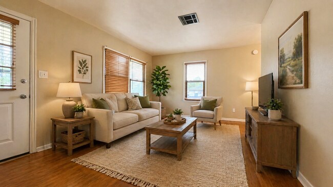 Foto del edificio - 4529 NW 33rd St