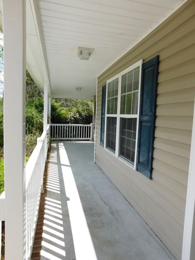 Foto del edificio - 410 Conner Grant Rd