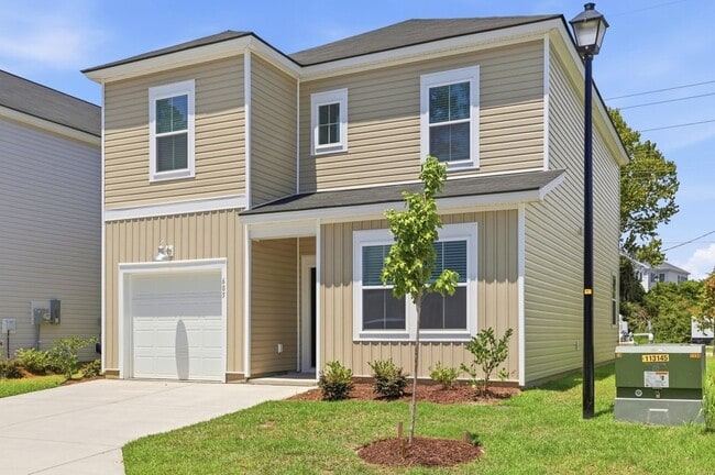 Building Photo - 605 Southwind Way