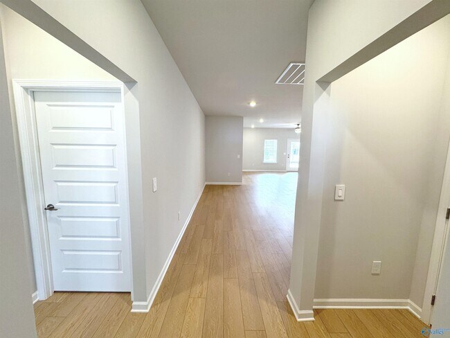 Foto del edificio - 169 Little Britain St