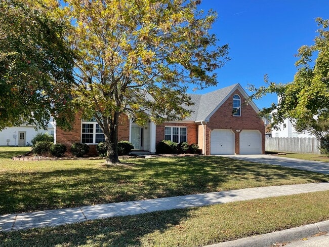 Photo - Beautiful 4-Bedroom Ranch in Courthouse Es...