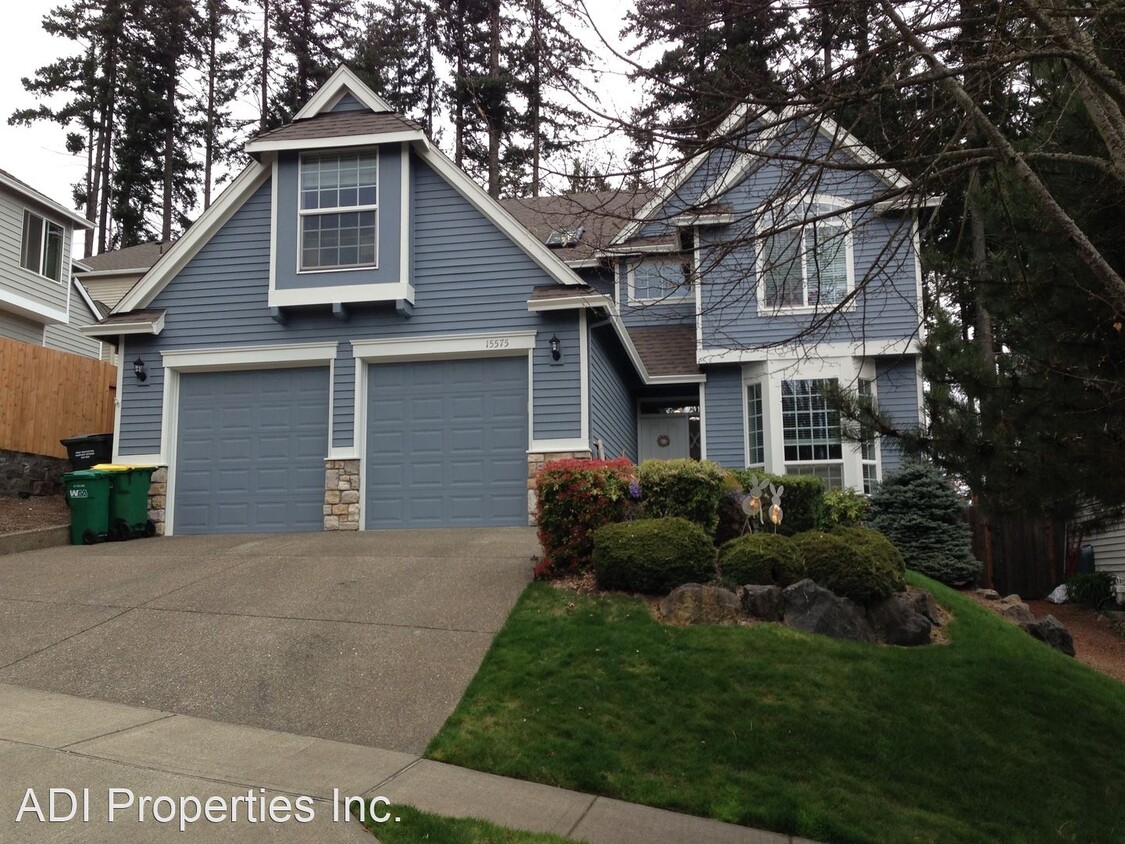 Foto principal - 4 br, 2.5 bath House - 15575 SW Beverly Be...