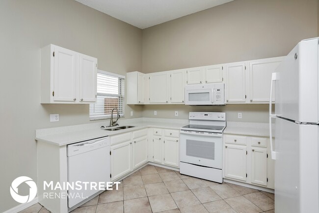 Foto del edificio - 17117 Woodcrest Way