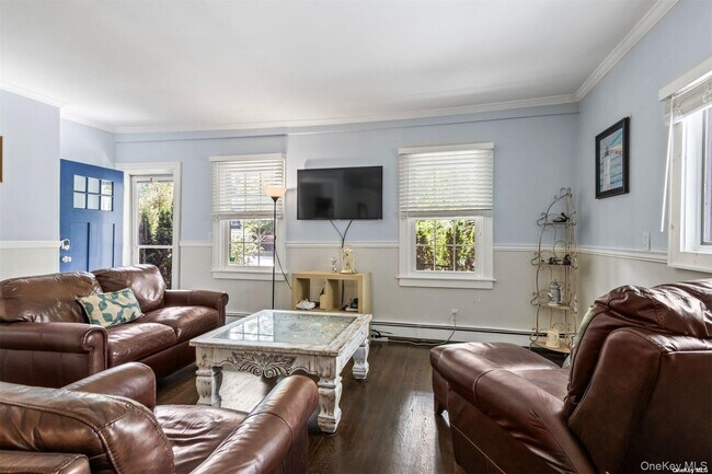 Foto del edificio - 245 Main St