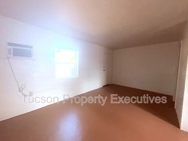 Foto del edificio - 3168 E Benson Hwy