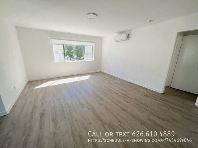 Building Photo - 1313 Huntington Dr