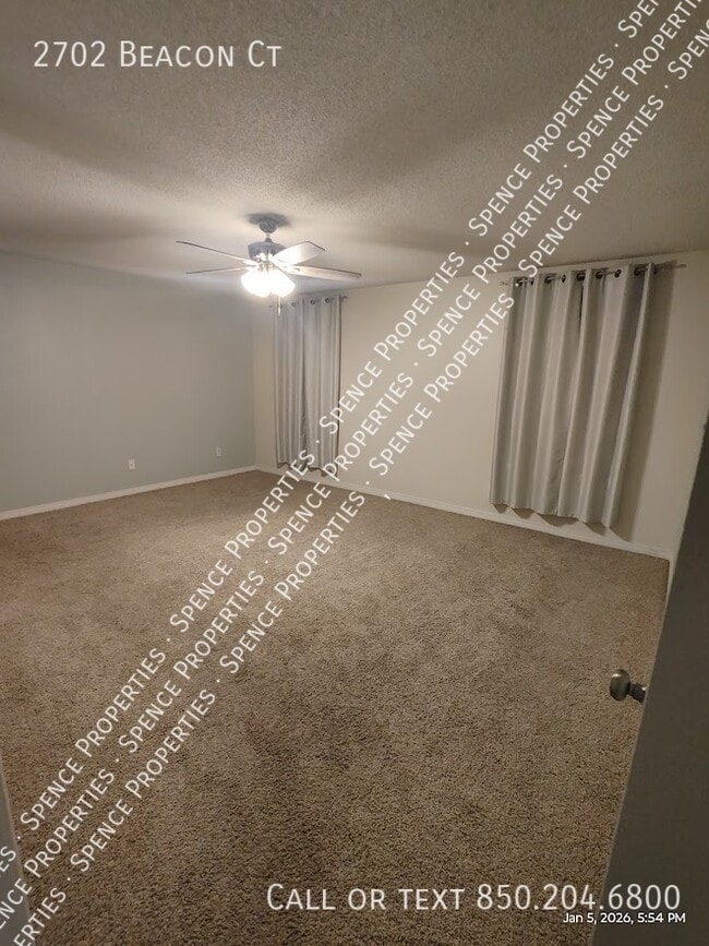 Building Photo - 2702 Beacon Ct