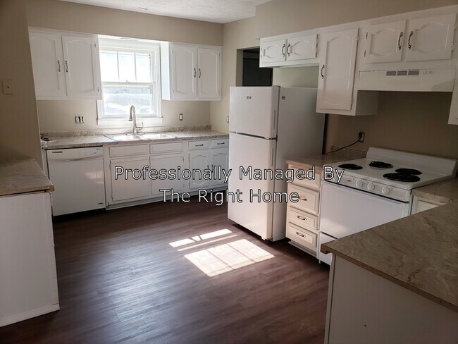 Building Photo - 4516 S 62nd St