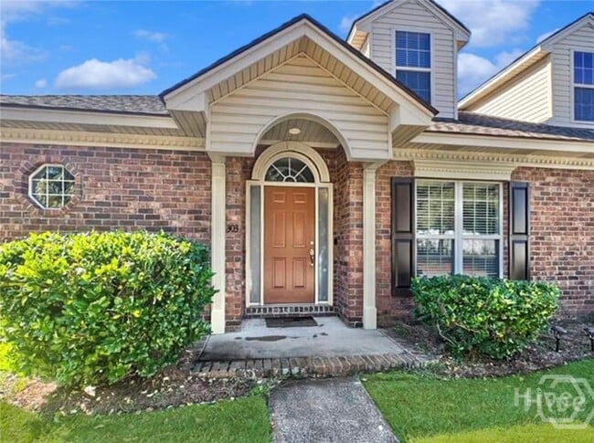 Building Photo - 303 Morgan Pines Dr