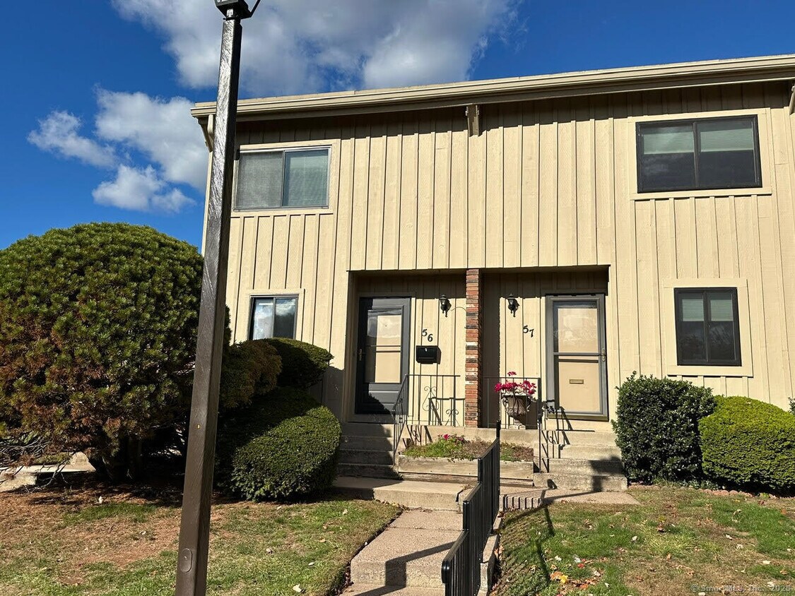 Primary Photo - 56 Webster Ct