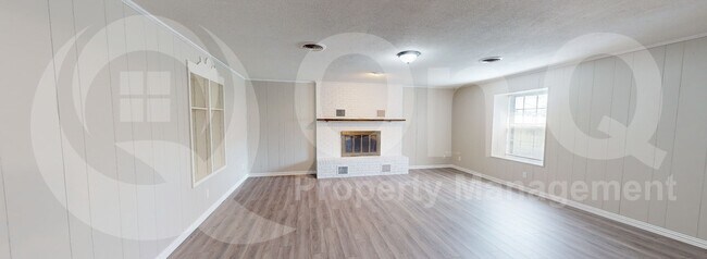 Foto del edificio - 362 S Shore Pl