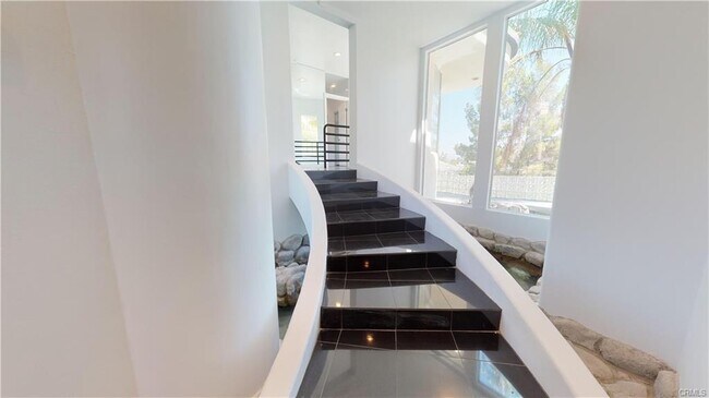 Foto del edificio - 22500 N Summit Ridge Cir