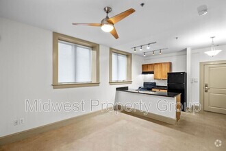 Building Photo - 4244 Chouteau Ave