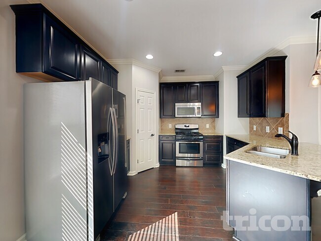 Foto del edificio - 350 Dunnwood Loop