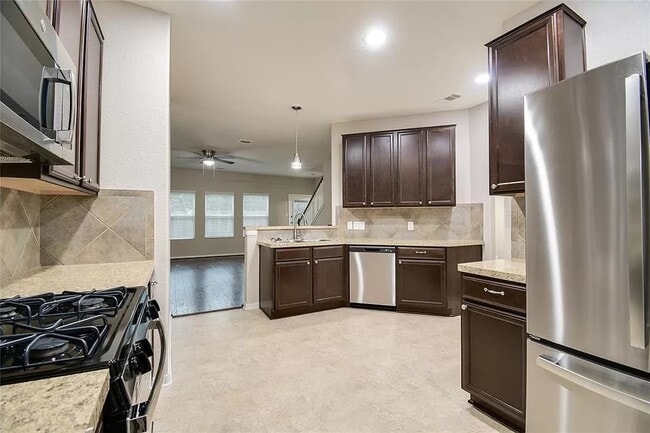 Building Photo - 28939 Birch Green Way