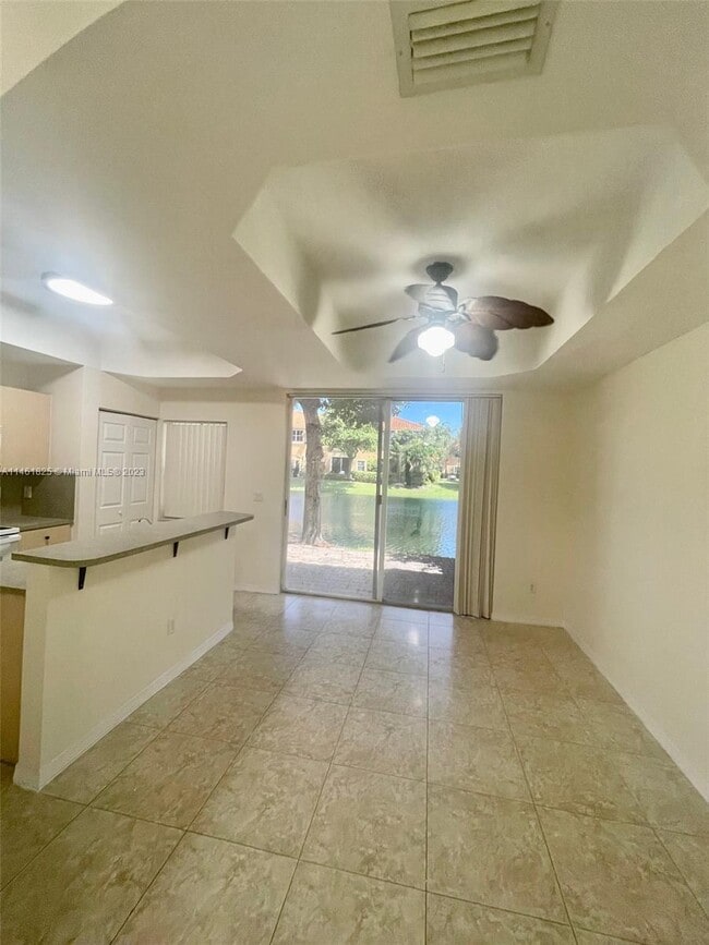 Building Photo - 4950 Windward Way