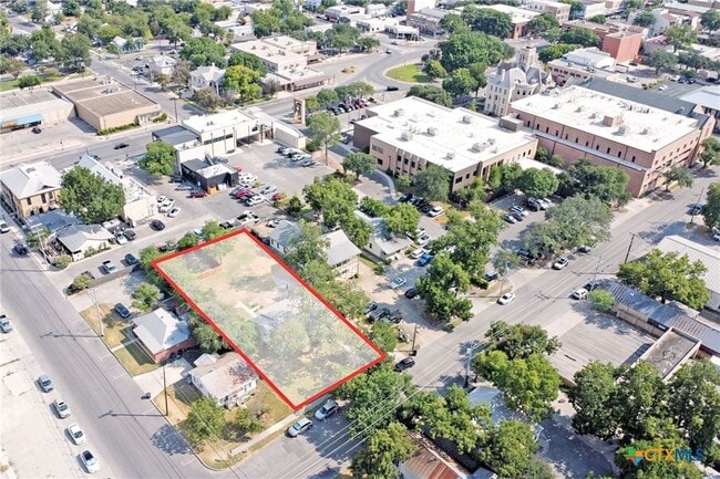 Building Photo - 268 E Mill St