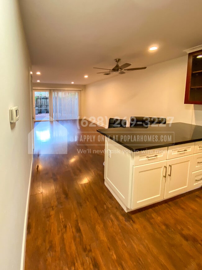 Building Photo - 1411 Creekside Dr