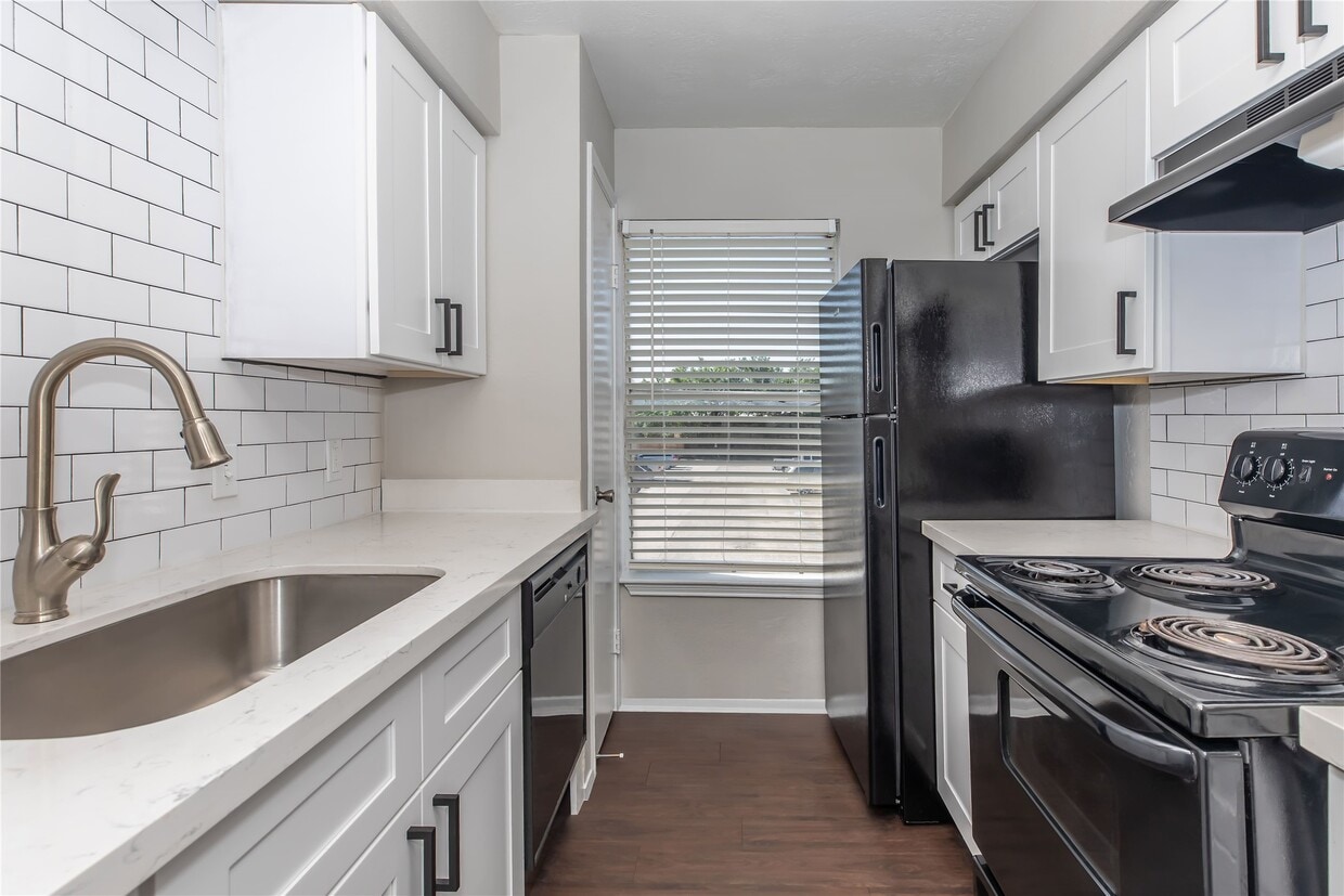 Foto principal - 1515 Campbell Rd