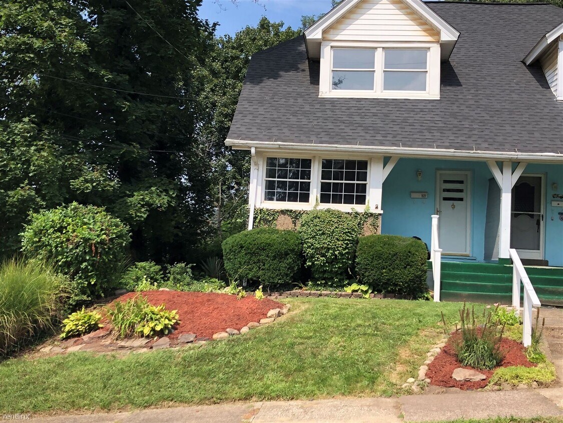 Foto principal - 3 br, 1.5 bath Duplex - 169 8th Street 169