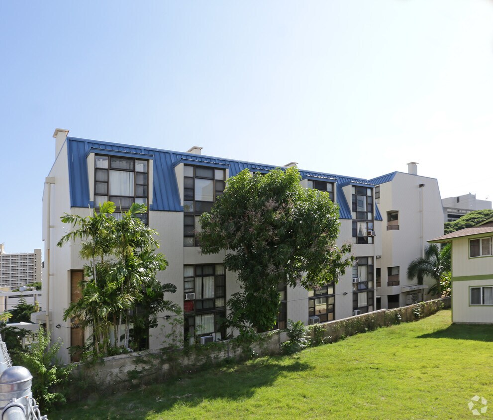 Building Photo - Lynwyd