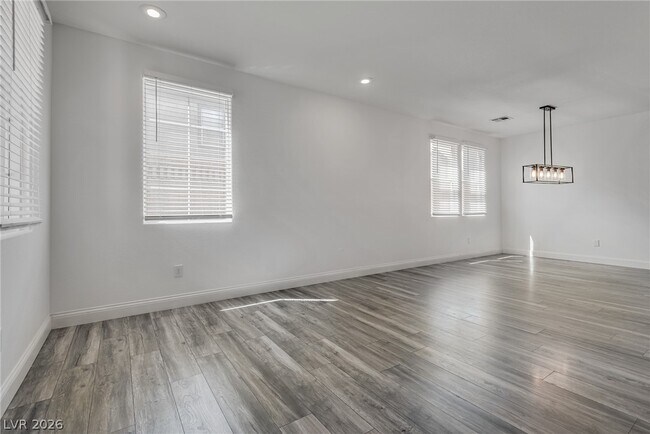 Foto del edificio - 5525 Mesquite Creek St