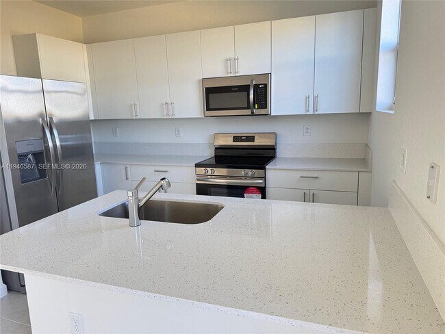 Building Photo - 17953 SW 359 Ter