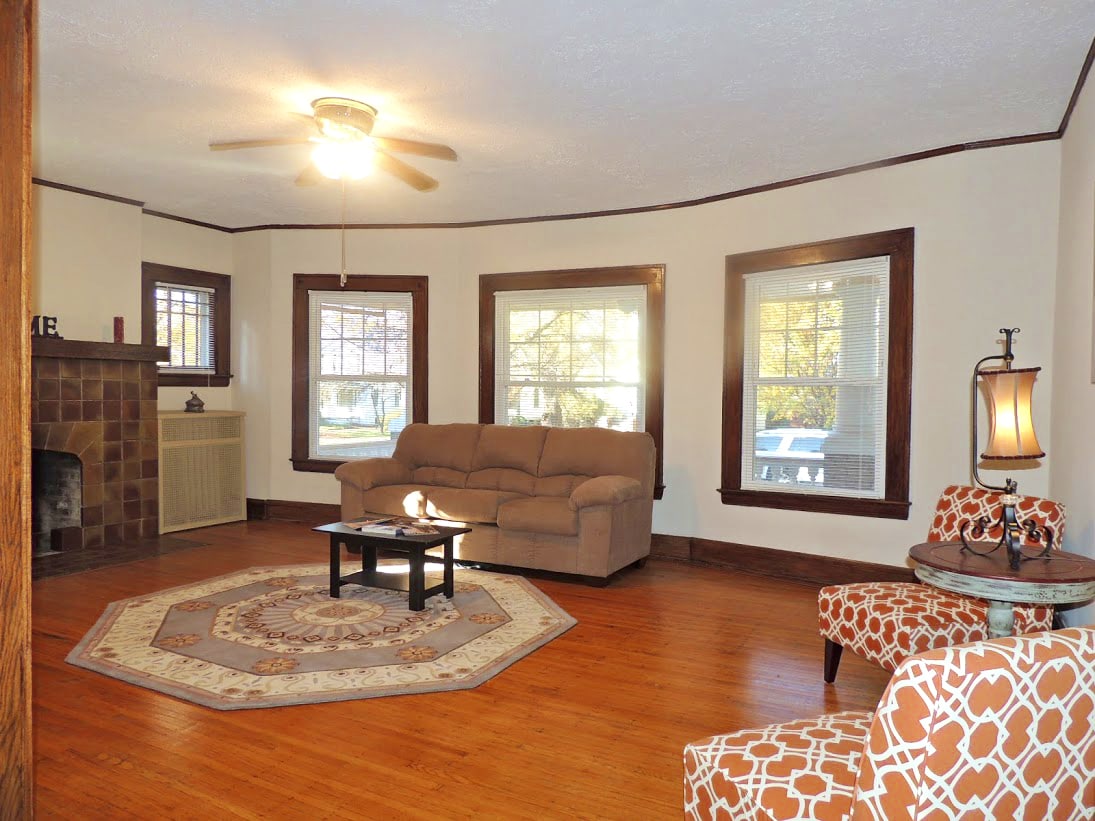 3284 Hyde Park Ave Cleveland Heights, OH 44118 – photo 3