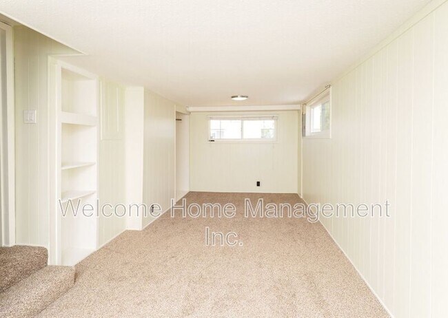 Foto del edificio - 15184 Norton St