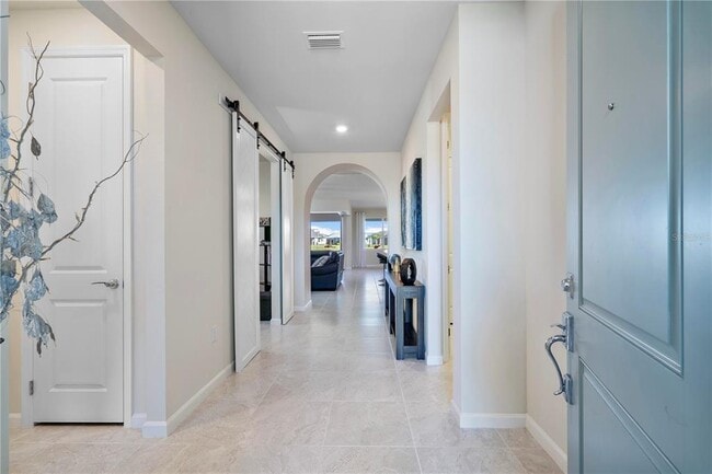 Building Photo - 42983 Wiregrass Ln