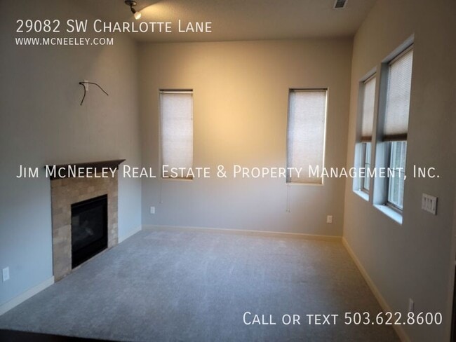 Foto del edificio - 29082 SW Charlotte Ln