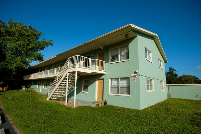 Building Photo - Greenway