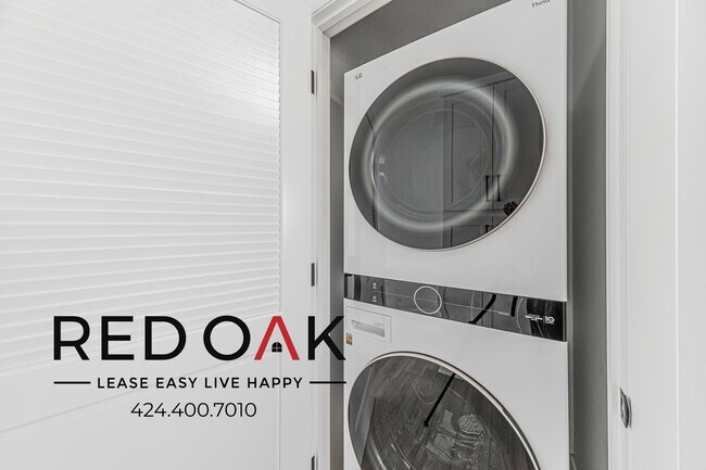 Building Photo - 18545 Clark St