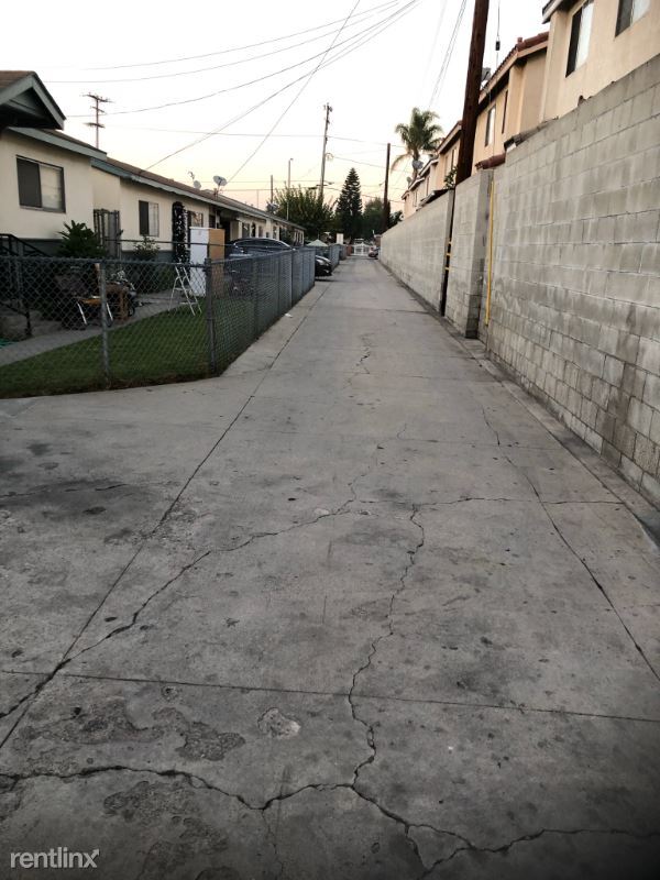 5046 Live Oak St, Cudahy, CA 90201 House Rental in Cudahy, CA