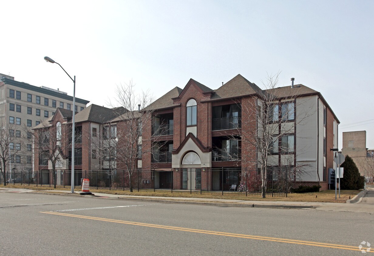 Building Photo - Gandhi McMahon Apartments
