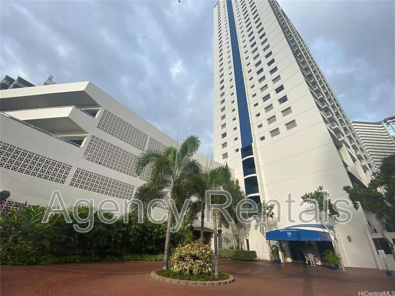 Foto principal - 400 Hobron Ln
