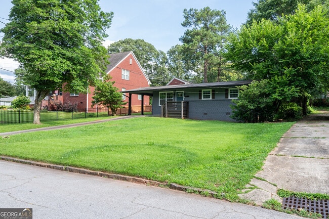 Building Photo - 2131 Bixler Cir