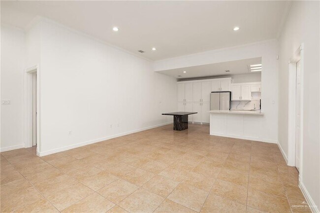 Foto del edificio - 17 Canary Ave