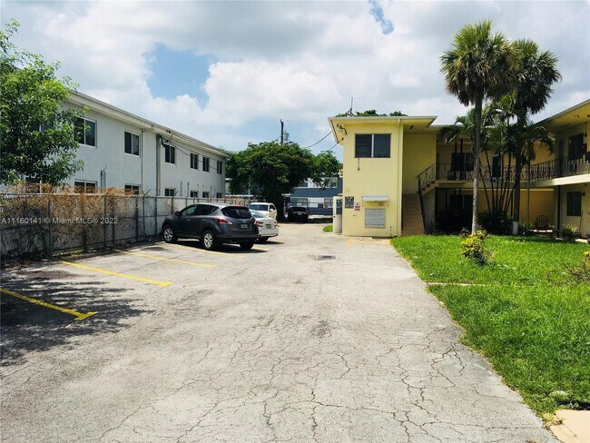 Building Photo - 71 NW 76th St