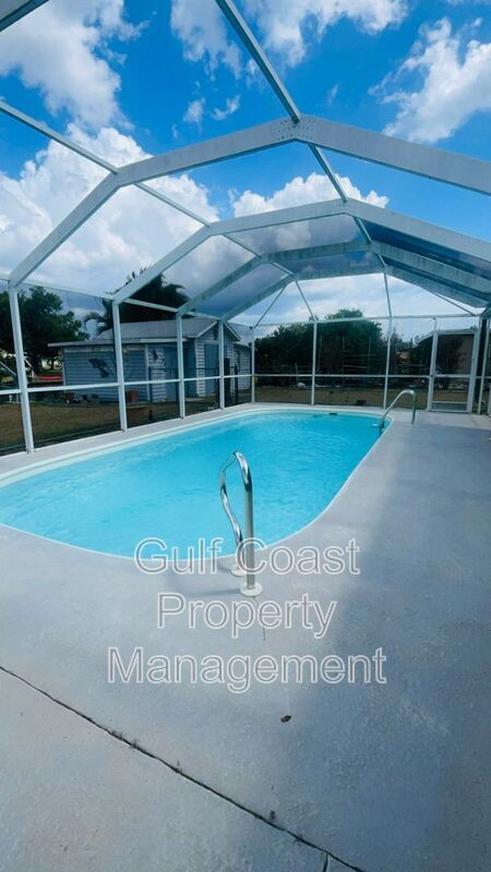 Building Photo - 631 Palmetto Dr