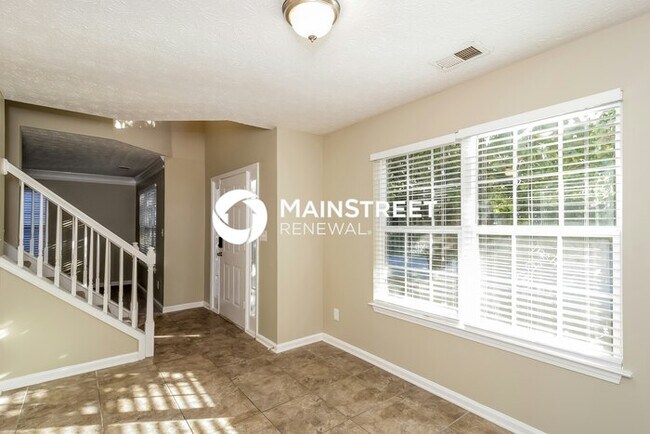 Building Photo - 4 Bedroom Pet-Friendly Home in Austell, GA with Main Street Renewal