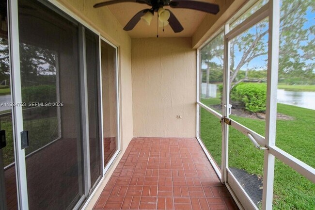 Foto del edificio - 1918 Andromeda Ln