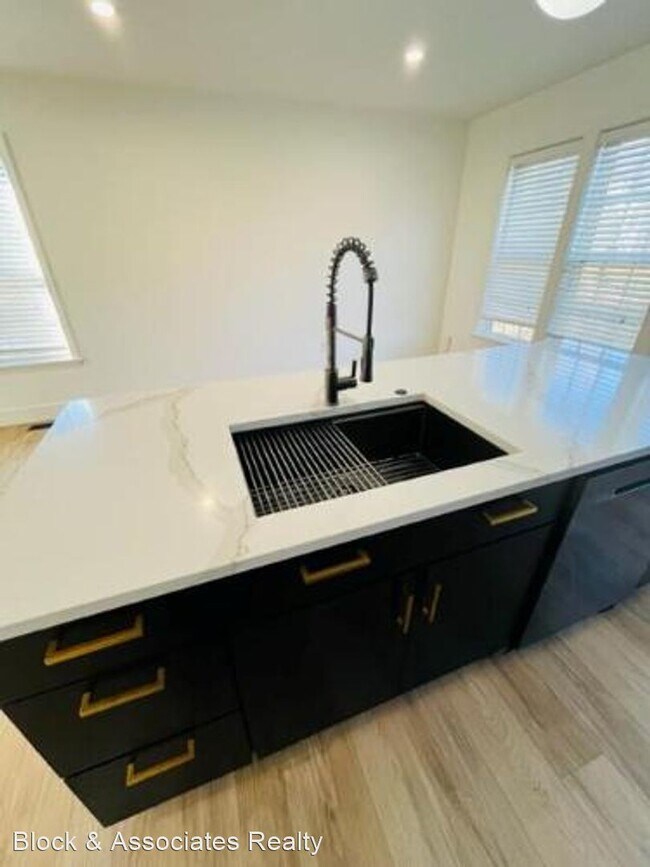 Building Photo - 3 br, 2.5 bath House - 4709 Waterford Cove...