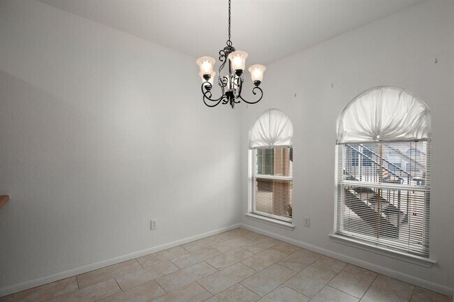 Foto del edificio - 2508 Enfield Rd